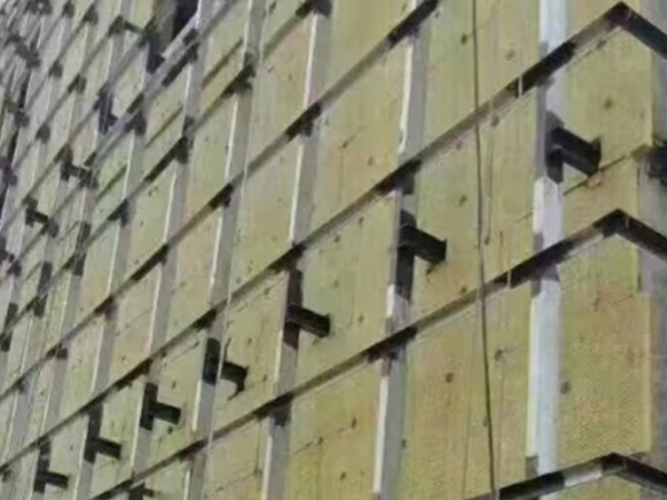 威海外墙岩棉保温板